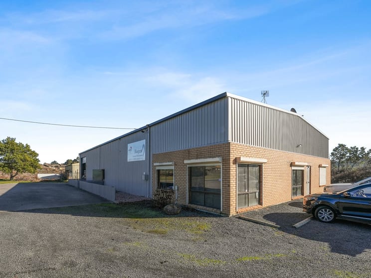Click to view all images 131-139 Lilydale Road Rocherlea TAS 7248 - Image 2