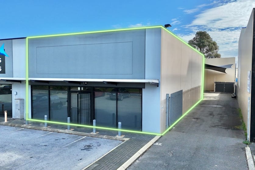 Click to view all images 2/50 Reserve Drive Mandurah WA 6210 - Image 2