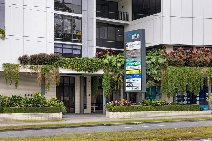 Click to view all images 1/1808 Logan Road Upper Mount Gravatt QLD 4122 - Image 3