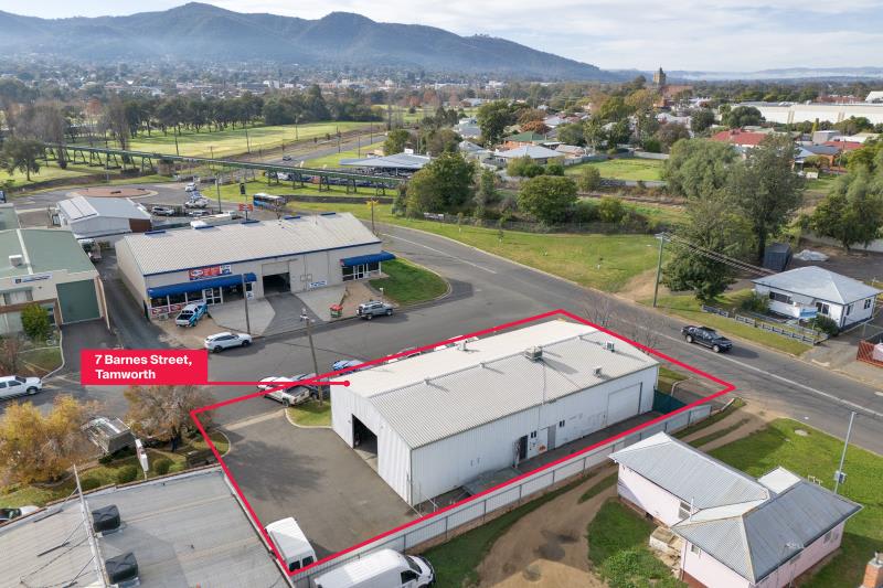 Click to view all images 7 Barnes Street Tamworth NSW 2340 - Image 1
