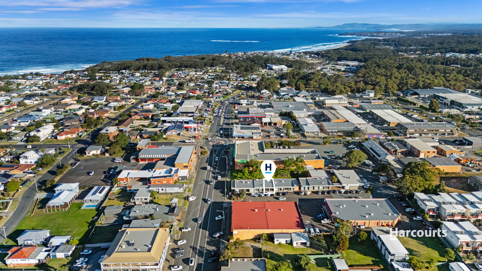 Click to view all images 3/137 Princes Highway Ulladulla NSW 2539 - Image 2
