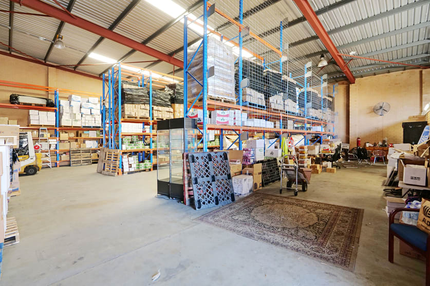 Click to view all images 3 McDermott Street Welshpool WA 6106 - Image 3