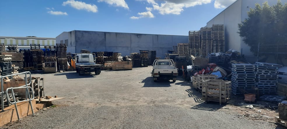 15 Erceg Road Yangebup WA 6164 - Image 1
