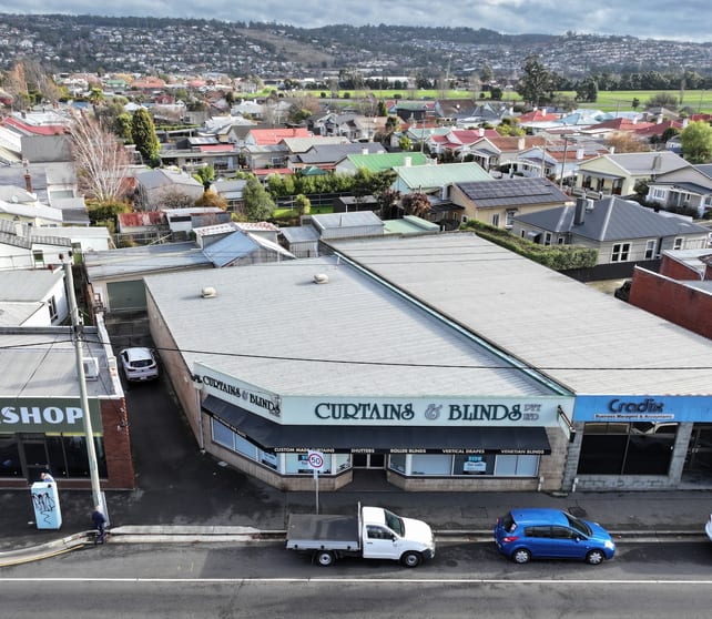 Click to view all images 209 INVERMAY ROAD Invermay TAS 7248 - Image 1