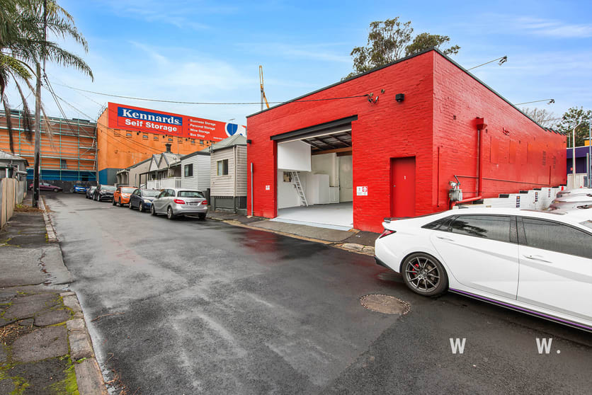 Click to view all images 1 Crystal Street Rozelle NSW 2039 - Image 2