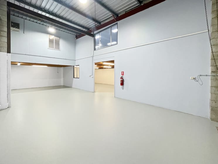 Click to view all images 1/38-40 Enterprise Street Kunda Park QLD 4556 - Image 2