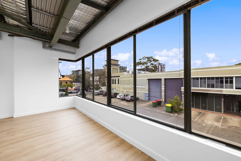 Click to view all images 7/198-222 Young Street Waterloo NSW 2017 - Image 3
