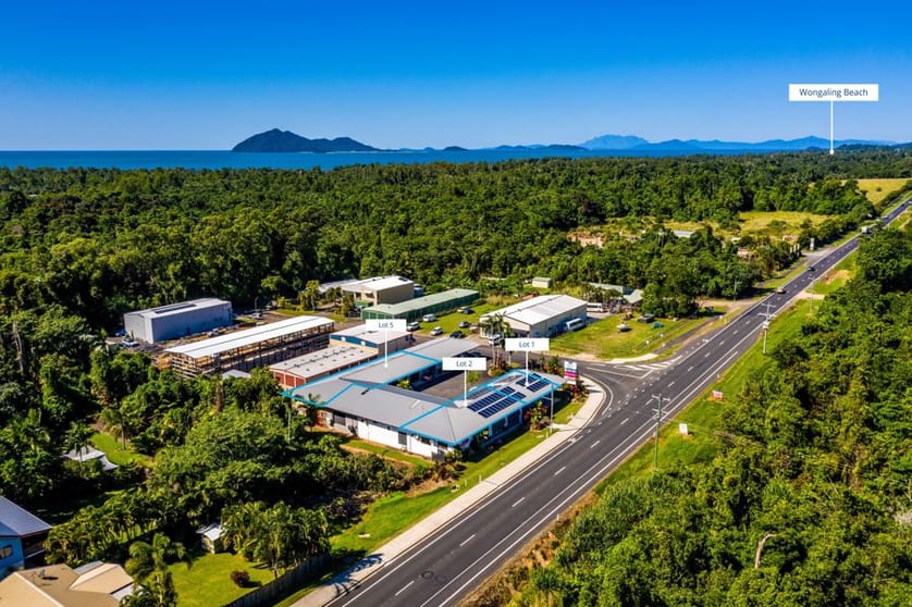 Click to view all images 1/2-4 Stephens Street Mission Beach QLD 4852 - Image 3