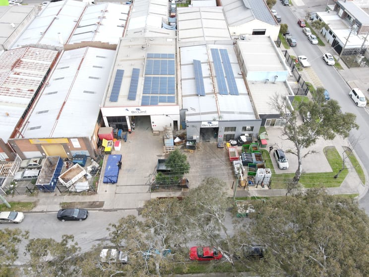 Click to view all images 8 & 10 Linley Street Dandenong VIC 3175 - Image 1