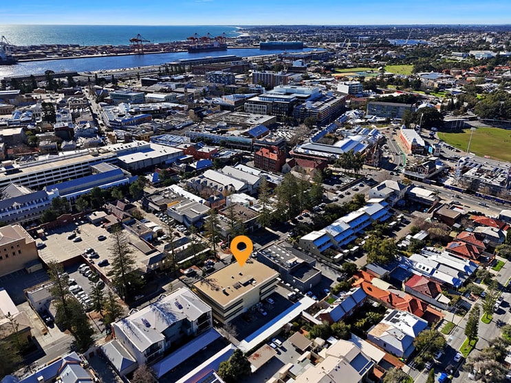 Click to view all images 3 Norfolk Street Fremantle WA 6160 - Image 3