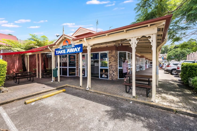 1/8 Maple Street 'Riverside Centre' Maleny QLD 4552 - Image 3