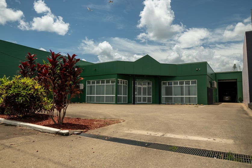 Click to view all images 217 Shakespeare Street Mackay QLD 4740 - Image 1