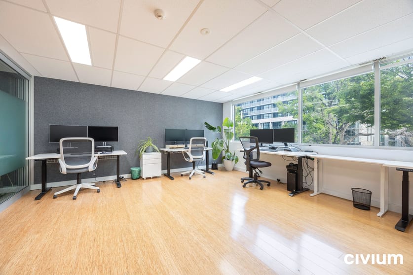 Click to view all images 62/28 Mort Street Braddon ACT 2612 - Image 3