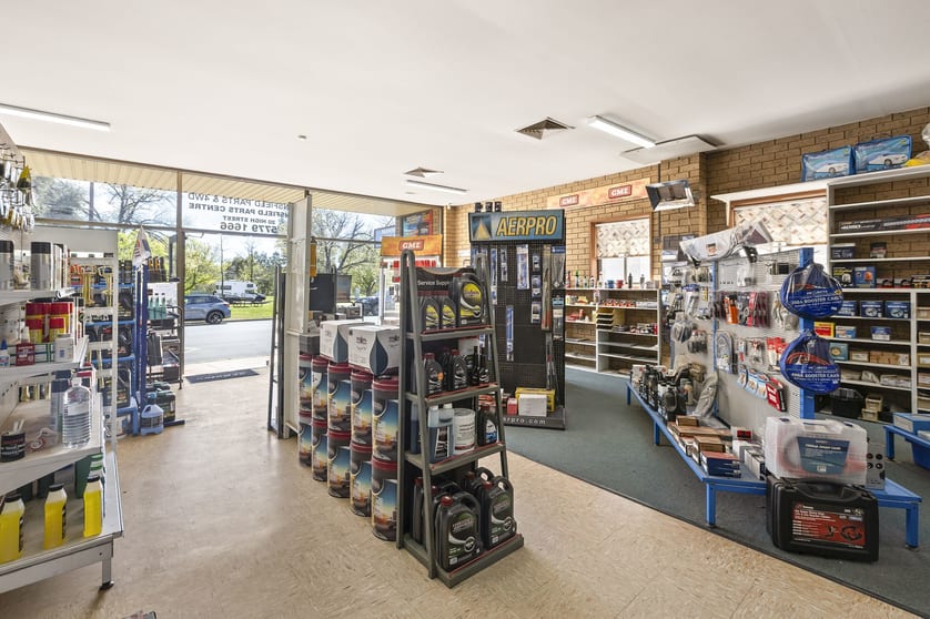 Click to view all images 20 High Street Mansfield VIC 3722 - Image 2