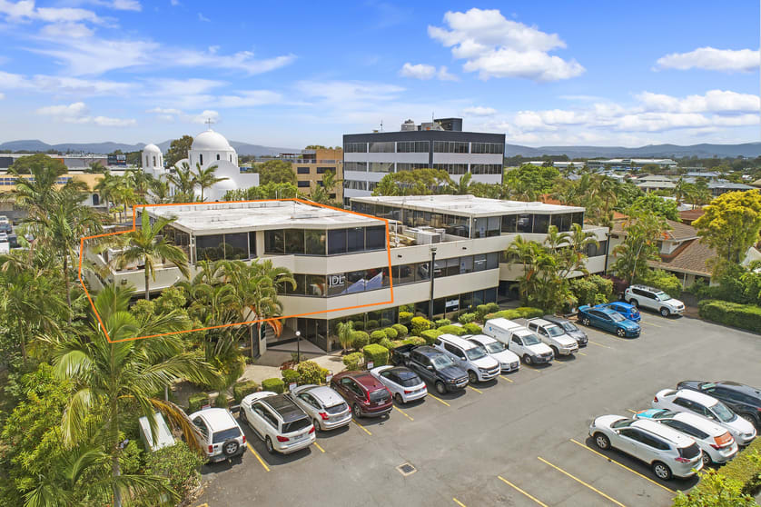 Click to view all images 11/17 Karp Court Bundall QLD 4217 - Image 1