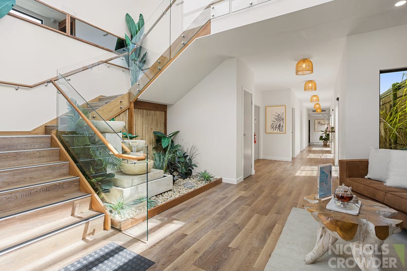 Click to view all images 70 Station Street Somerville VIC 3912 - Image 1