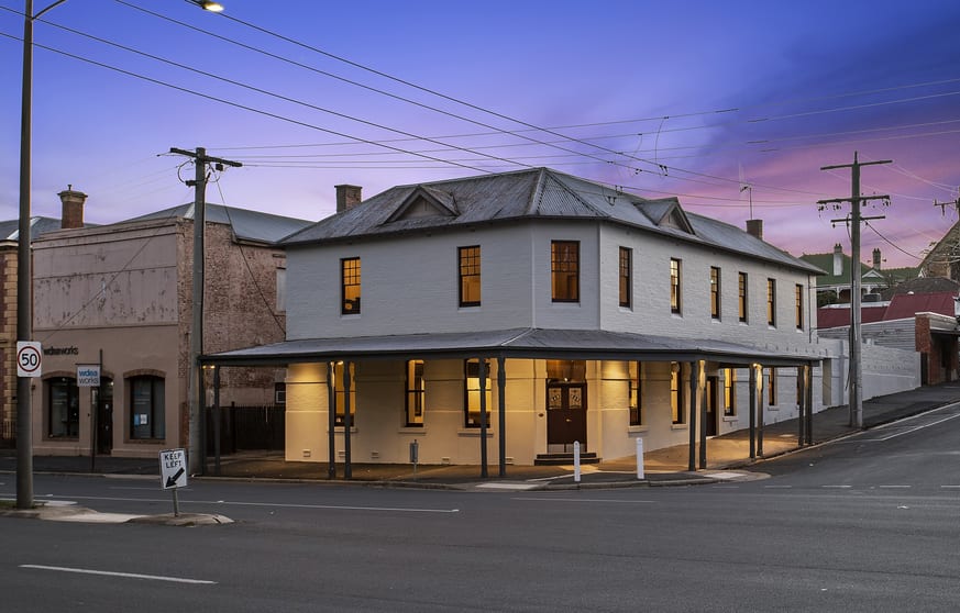 Click to view all images 163 Barker Street Castlemaine VIC 3450 - Image 3