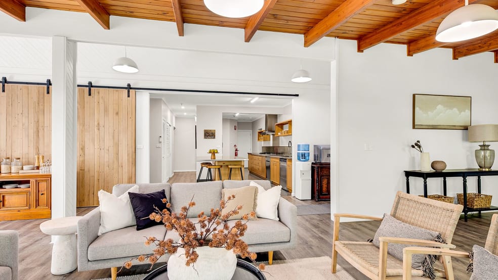 123-125 Delany Avenue Bright VIC 3741 - Image 3