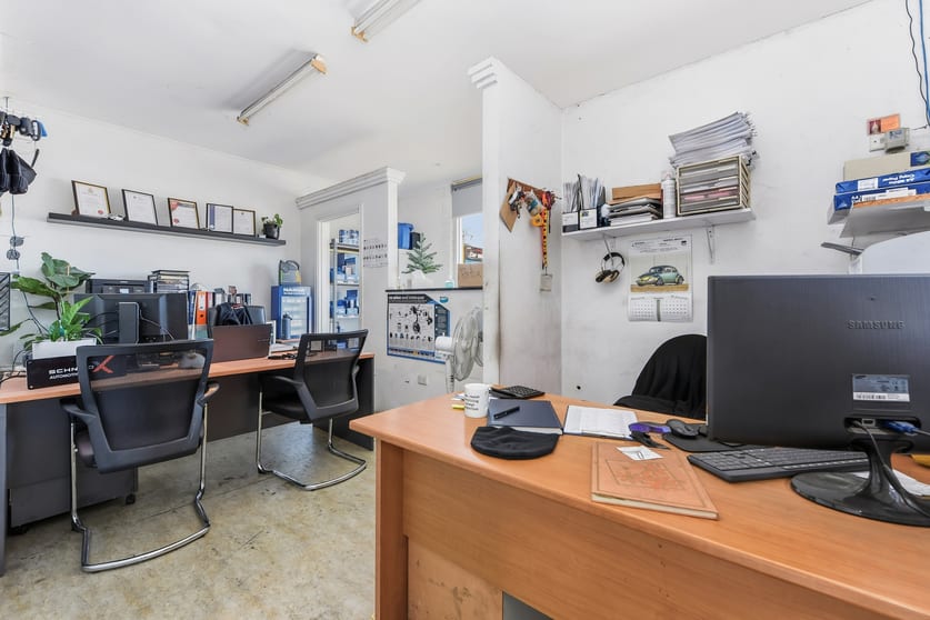 4/498 Clayton Road Clayton South VIC 3169 - Image 3