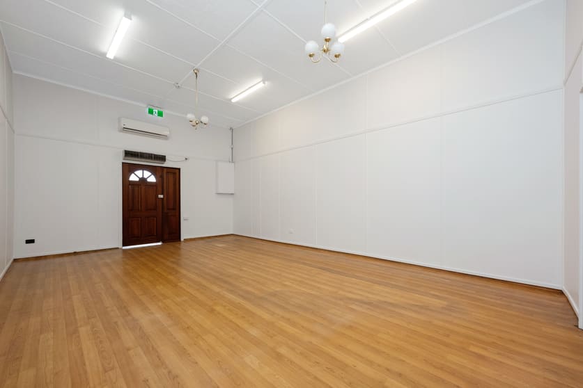 Click to view all images 262 Boundary Street South Townsville QLD 4810 - Image 2