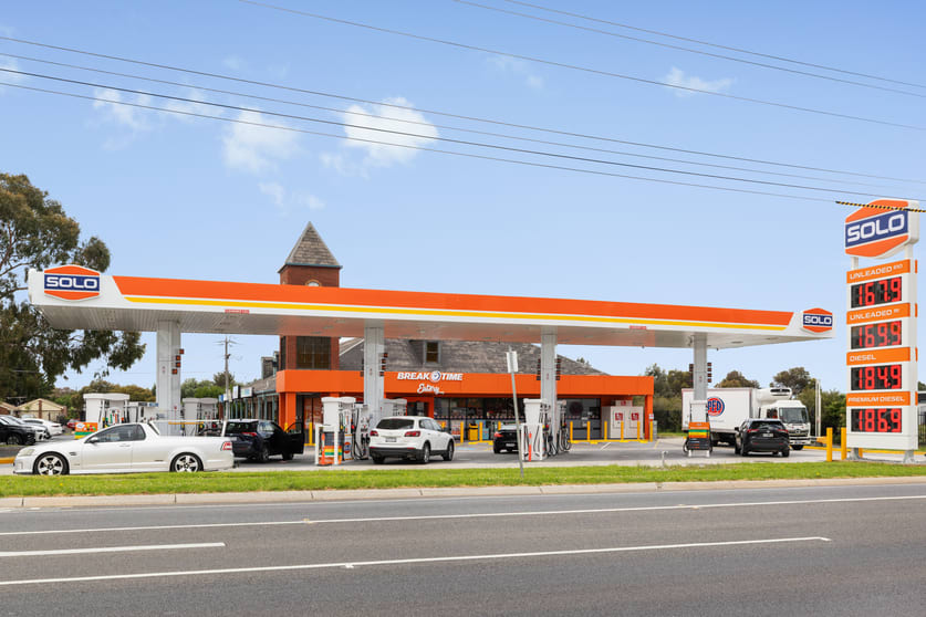 Click to view all images 77-81 Point Cook Road Seabrook VIC 3028 - Image 2