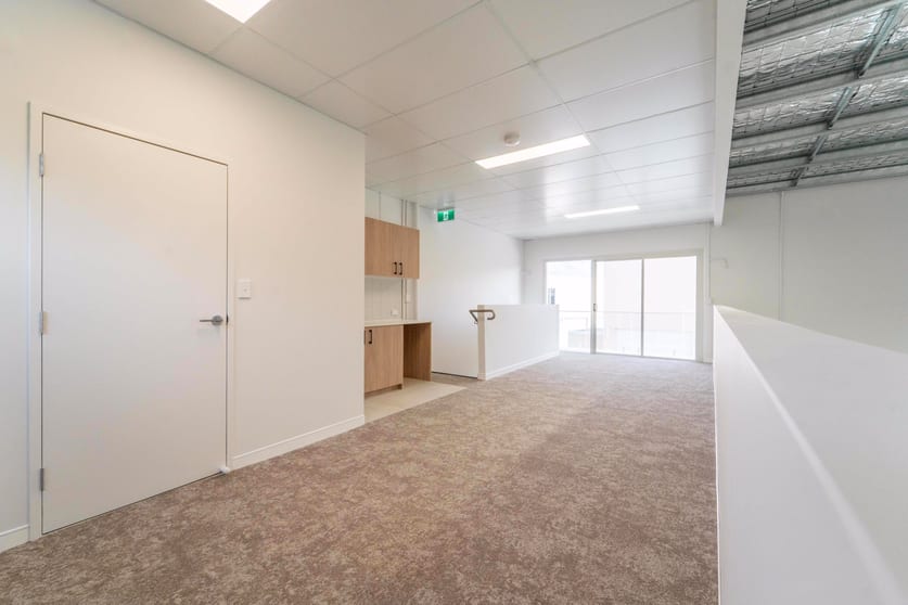 TENNYSON HQ Unit 3, 55 Lofter Street Tennyson QLD 4105 - Image 3