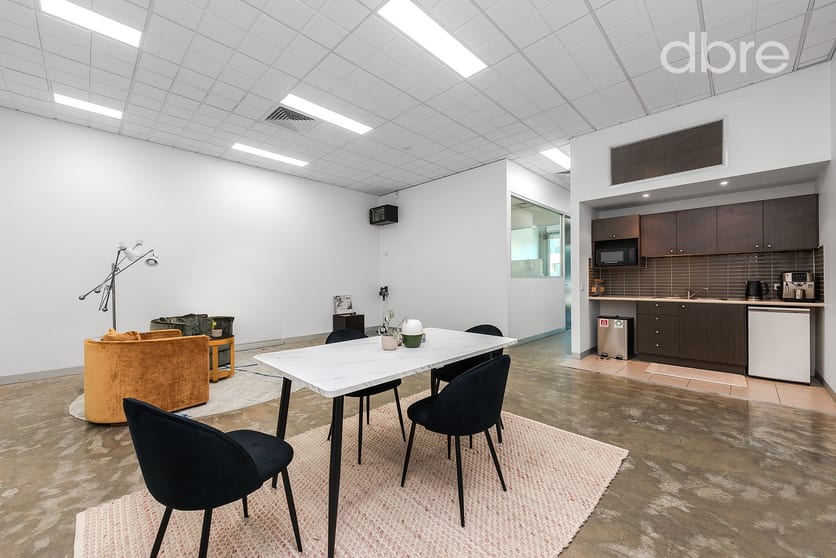 4/328 Reserve Road Cheltenham VIC 3192 - Image 3