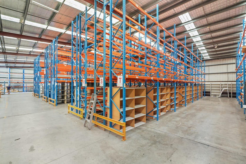 Click to view all images 17 Corporate Avenue Rowville VIC 3178 - Image 2
