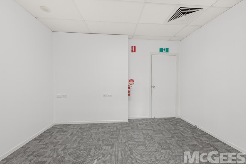 Click to view all images 28/115 Wickham Street Fortitude Valley QLD 4006 - Image 3