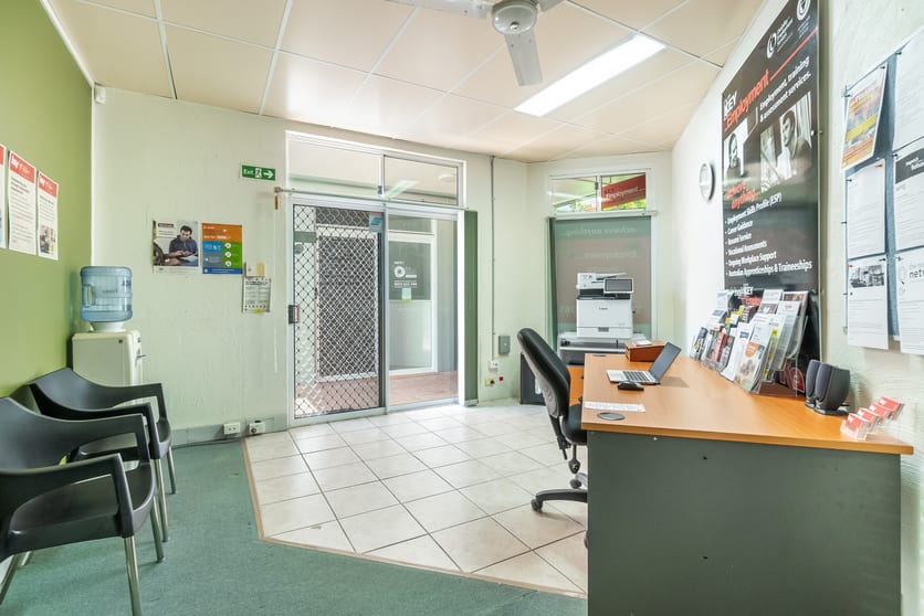 Click to view all images 3/19 Coldstream Street Yamba NSW 2464 - Image 3