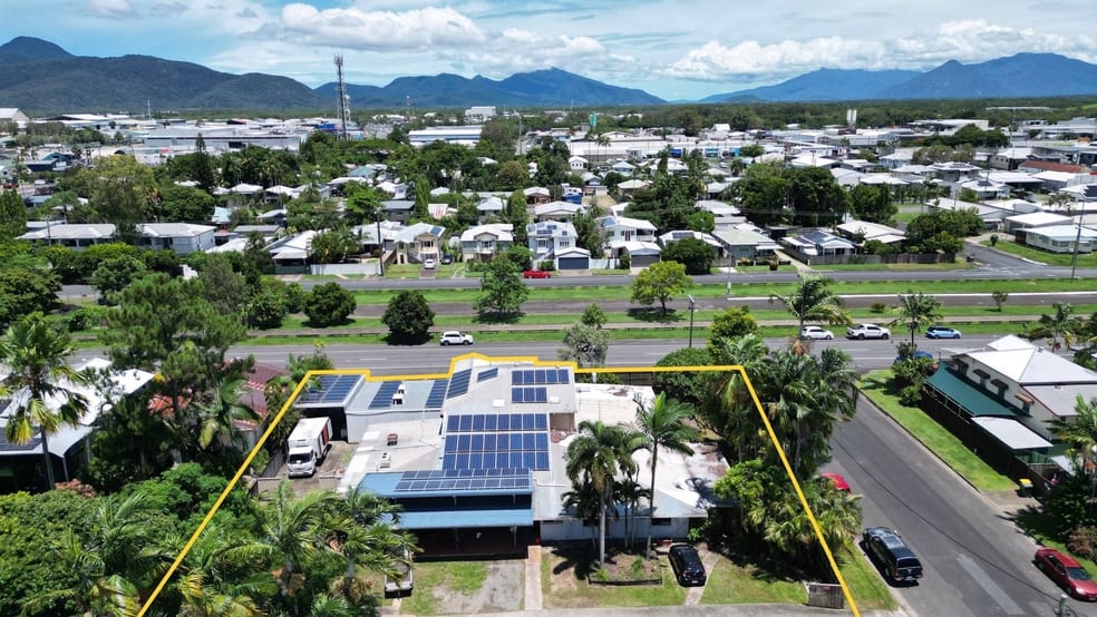 Click to view all images 234 Spence Street Bungalow QLD 4870 - Image 4