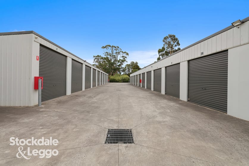 Click to view all images 43 Giles Street Mirboo North VIC 3871 - Image 1
