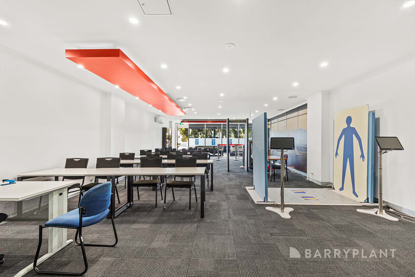 Click to view all images 8/11-17 Pearcedale Parade Broadmeadows VIC 3047 - Image 3