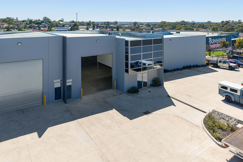 Click to view all images 15/41-45 Kurrle Road Sunbury VIC 3429 - Image 2