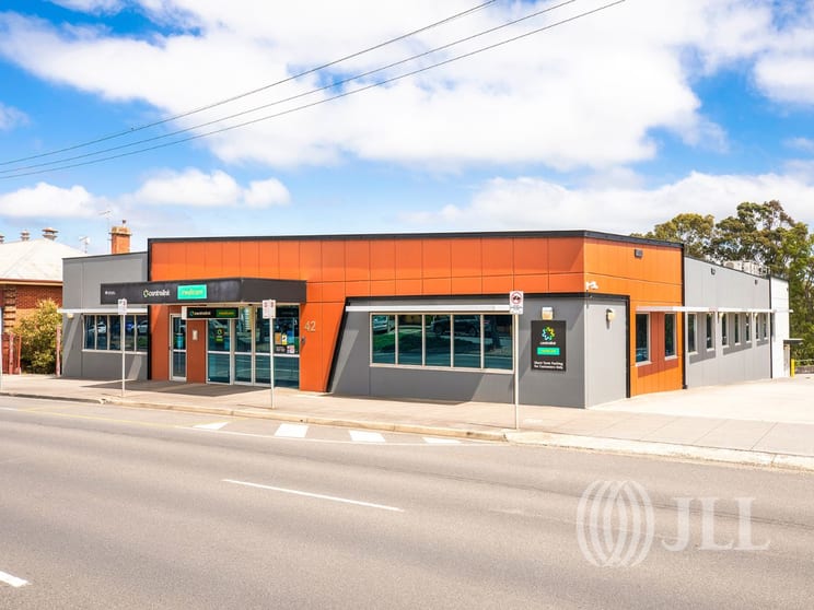 Click to view all images 42 Queen Street Warragul VIC 3820 - Image 2