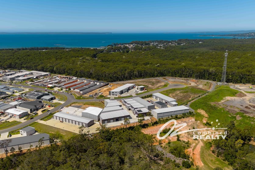 Click to view all images 3/4 Mussel Court Huskisson NSW 2540 - Image 2
