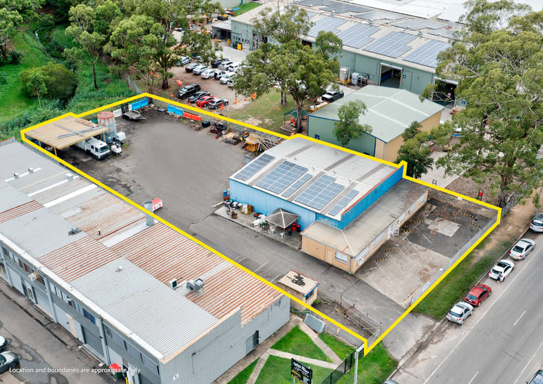 Click to view all images 11 Coombes Drive Penrith NSW 2750 - Image 1