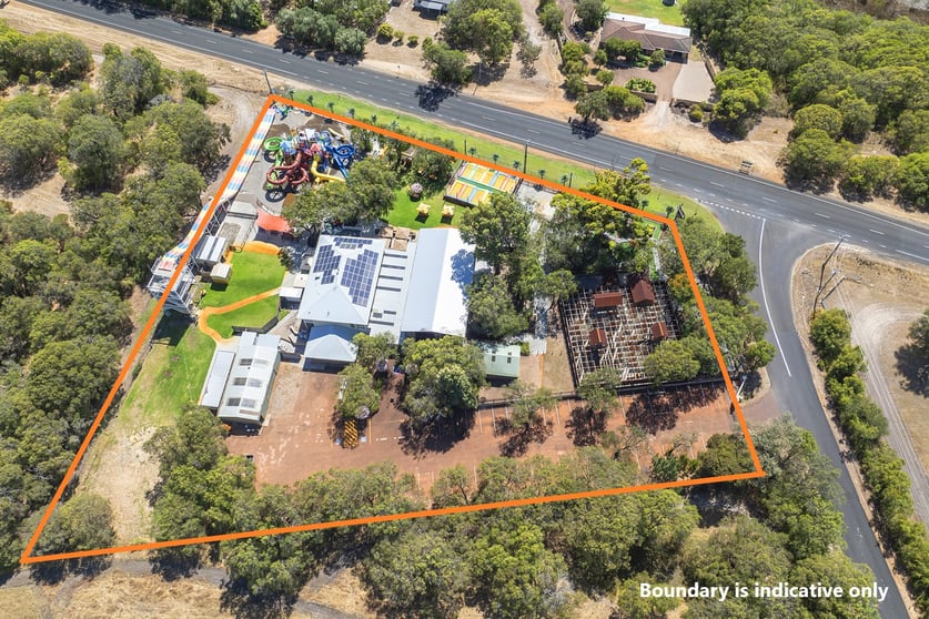 Click to view all images 4 Quindalup Siding Rd Quindalup WA 6281 - Image 1