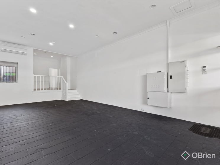 Click to view all images 118 Balcombe Road Mentone VIC 3194 - Image 3
