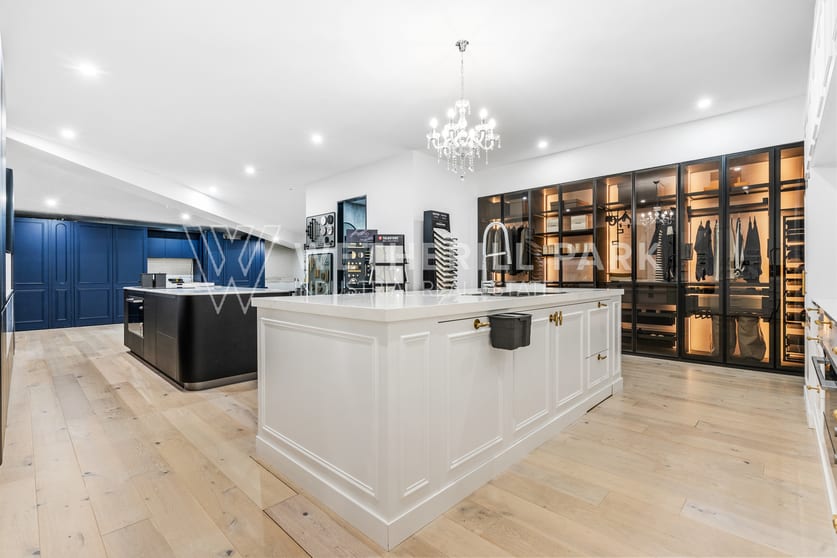 Click to view all images Smithfield NSW 2164 - Image 3