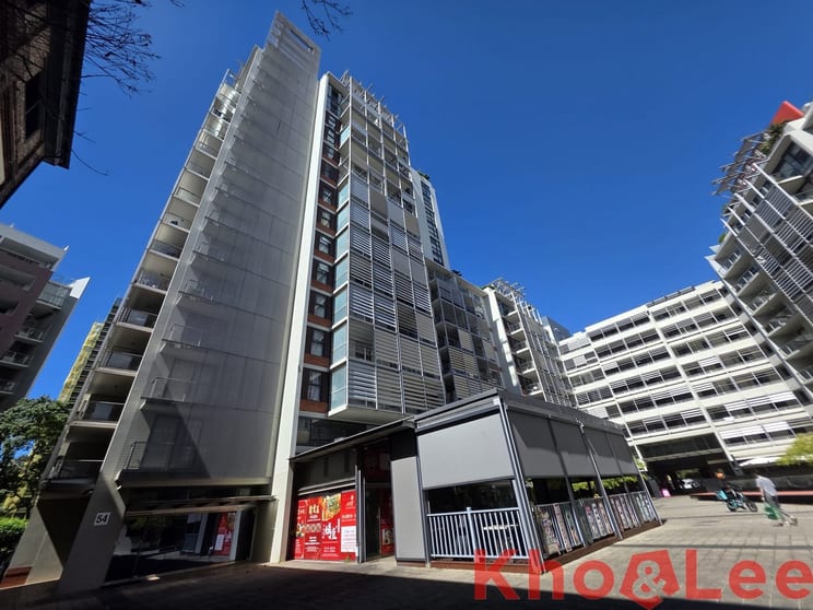 Click to view all images 54 Mountain Street Ultimo NSW 2007 - Image 1