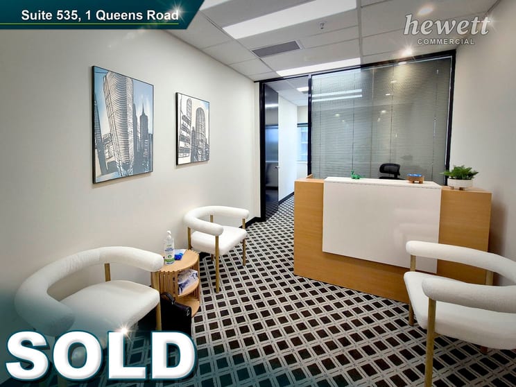 Click to view all images 535/1 QUEENS ROAD Melbourne VIC 3004 - Image 1