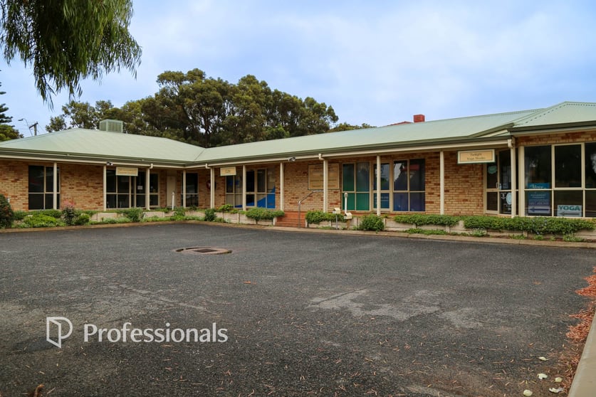 Click to view all images 2/58 Windich Street Esperance WA 6450 - Image 1