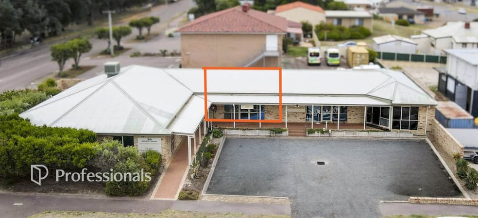 Click to view all images 2/58 Windich Street Esperance WA 6450 - Image 3