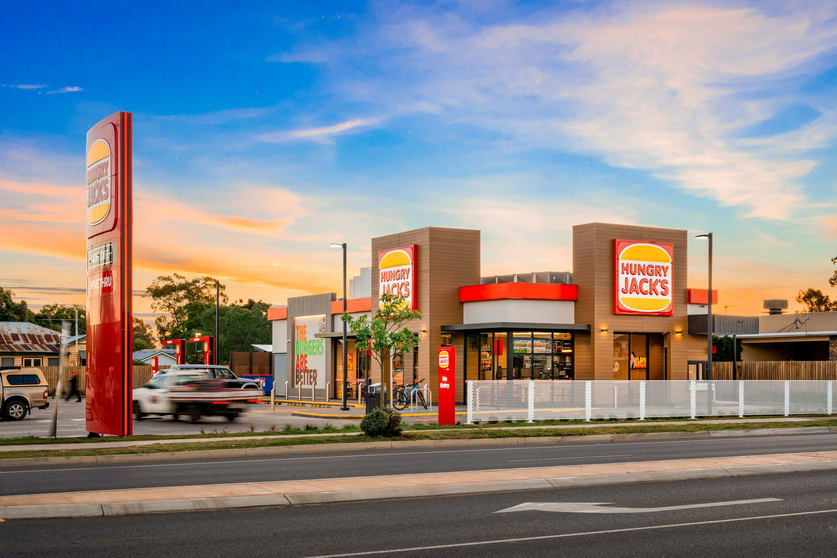 Click to view all images Hungry Jack's, 86 Drayton Street Dalby QLD 4405 - Image 1
