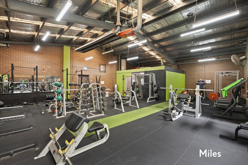 Click to view all images 21 Orr Street Heidelberg Heights VIC 3081 - Image 3