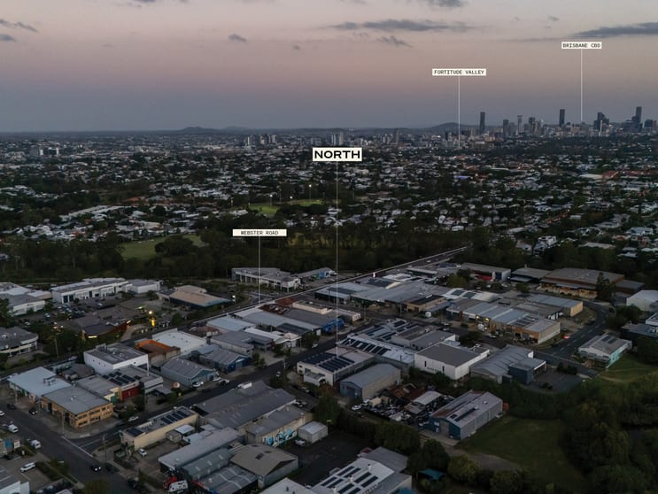 Click to view all images 20 Stone Street Stafford QLD 4053 - Image 3