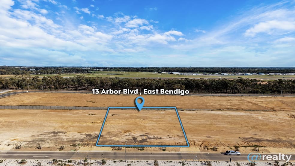 13 Arbor Boulevard East Bendigo VIC 3550 - Image 2