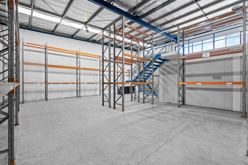 Click to view all images 3/143-155 Bonds Road Riverwood NSW 2210 - Image 3
