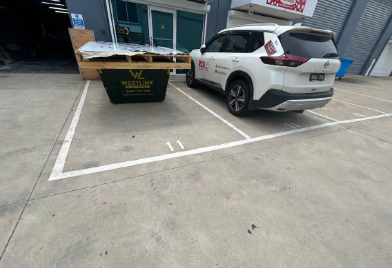Click to view all images Factory 11/72 Lambeck Dr Tullamarine VIC 3043 - Image 3
